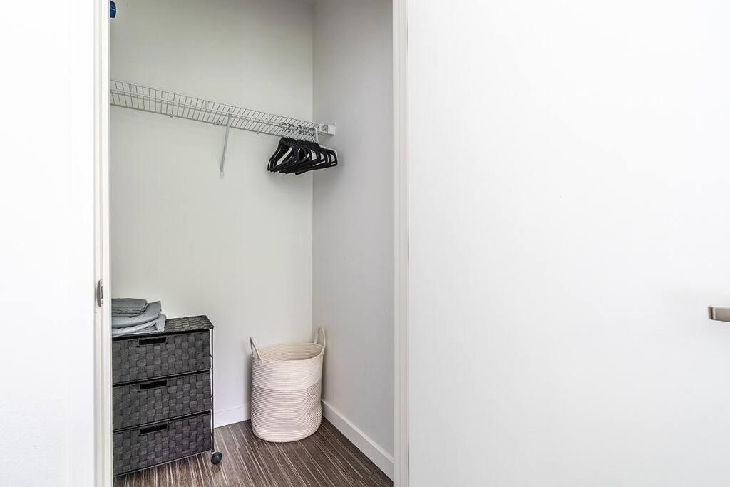 One Bedroom Luxury Apartment Seattle Exteriér fotografie